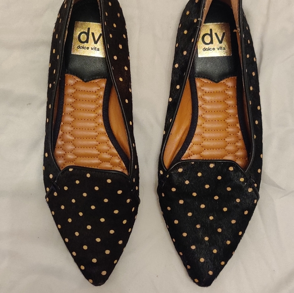 Dolce Vita Flats - Picture 2 of 3